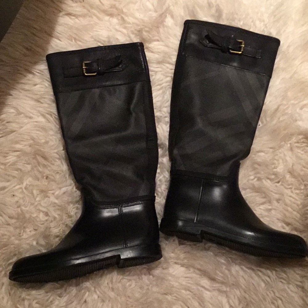 Burberry rain boots